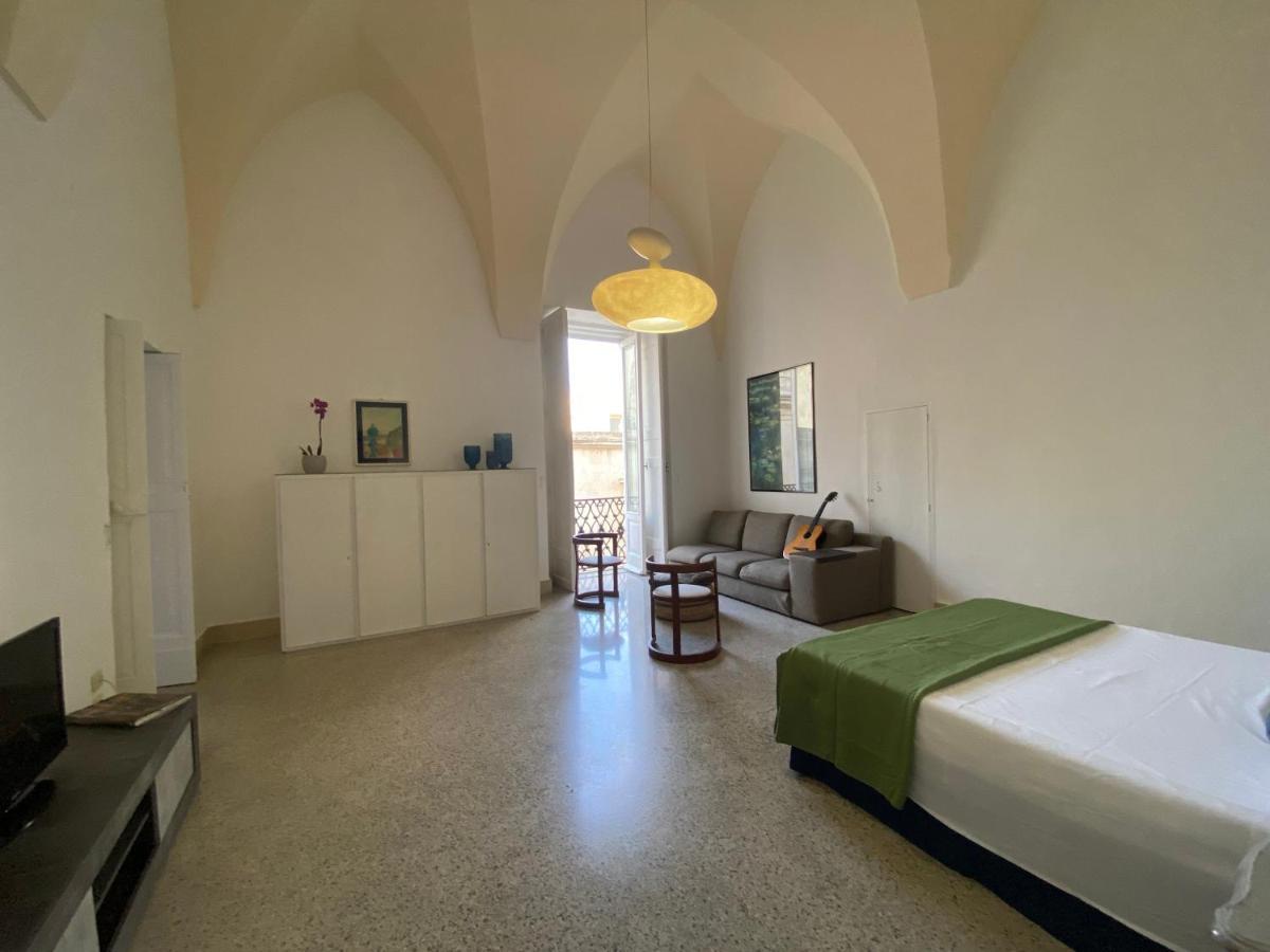 Palazzo Rossi Apartment Lecce Buitenkant foto